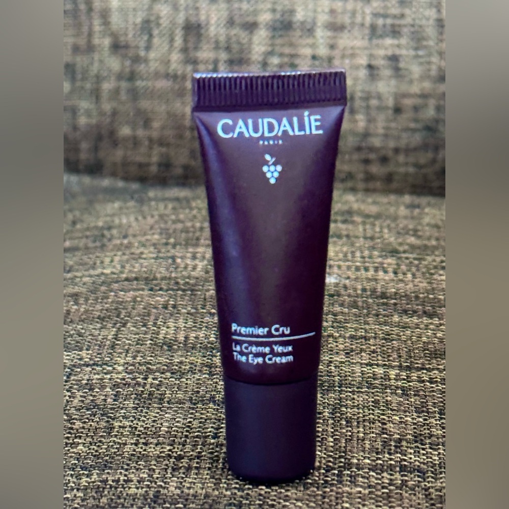Caudalie
Premier Cru Anti-Aging Eye Cream for Fine Lines and Wrinkles 5ml